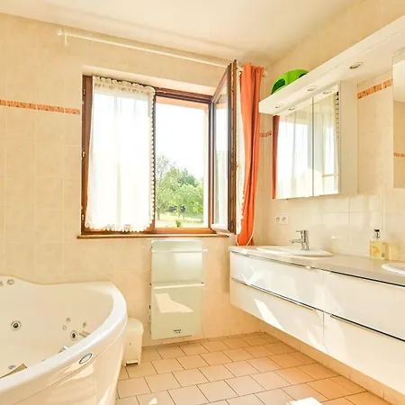 Belle Maison 300m2 - 8 Pieces Grand Sejour Salle A Manger - Cuisine Equipee - 15 Personnes - Vues Panoramiques ! Munster (Haut-Rhin)