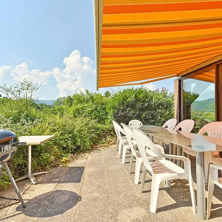 Belle Maison 300m2 - 8 Pieces Grand Sejour Salle A Manger - Cuisine Equipee - 15 Personnes - Vues Panoramiques ! * Munster (Haut-Rhin)