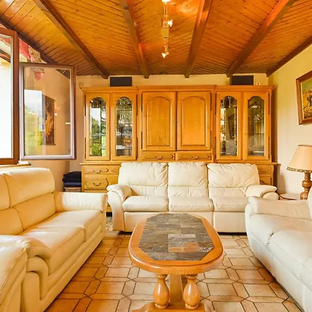 Vila Belle Maison 300m2 - 8 Pieces Grand Sejour Salle A Manger - Cuisine Equipee - 15 Personnes - Vues Panoramiques ! *
