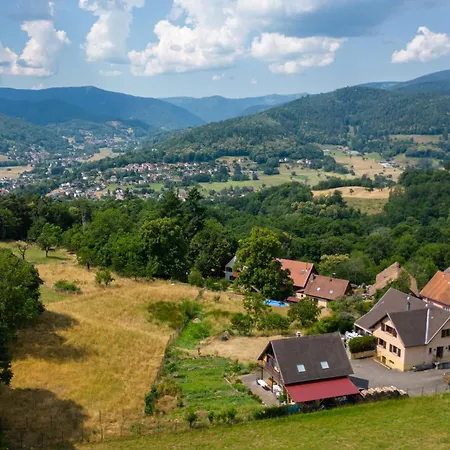 Belle Maison 300m2 - 8 Pieces Grand Sejour Salle A Manger - Cuisine Equipee - 15 Personnes - Vues Panoramiques ! Vila Munster (Haut-Rhin)